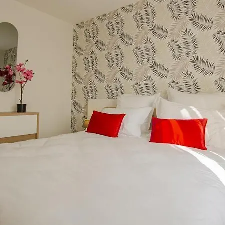 Le Paradis De L'orient